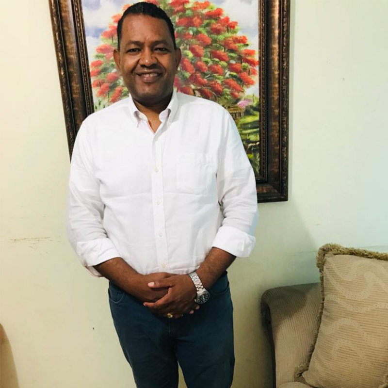 Francisco Reyes Francisco Reyes