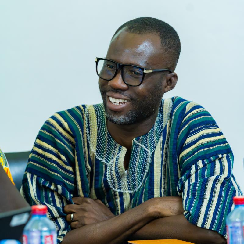 Isaac Newton AMEZAH Isaac Newton AMEZAH